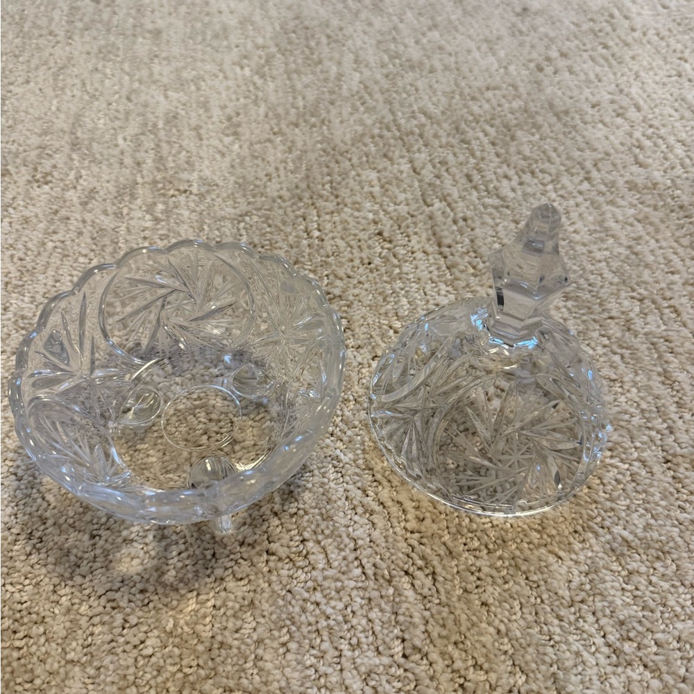 Vintage Heavy Cut Lead Crystal Pedestal Candy/Nut Dish w/ Lid Starburst Pinwheel - Picture 2 of 6